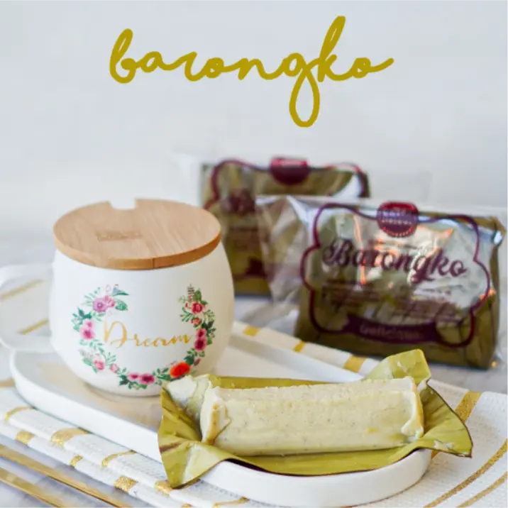 Ada Barongko dan Sanggara Balanda, snack tradisional di Cholicious Indonesia, toko kue di Makassar, disajikan dalam tampilan yang menggugah selera, dengan barongko yang terbuat dari pisang dan santan, serta sanggara balanda yang lezat dan kenyal.